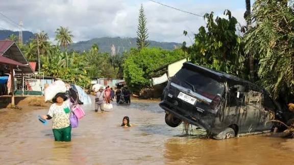 Banjir di Sumatra. (Foto: Google).